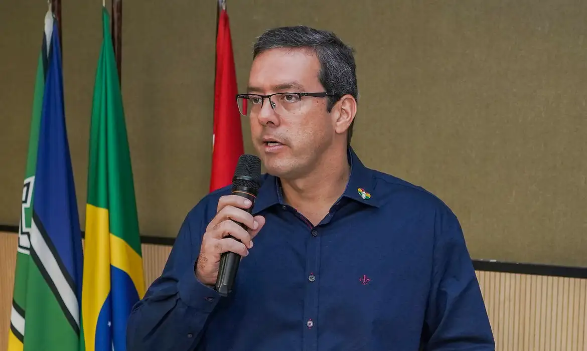 Prefeito de Macapá e vice são afastados do cargo após operação da PF