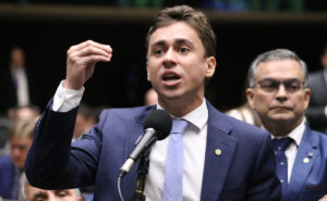 TJDFT nega recurso contra Nikolas Ferreira em ação por transfobia