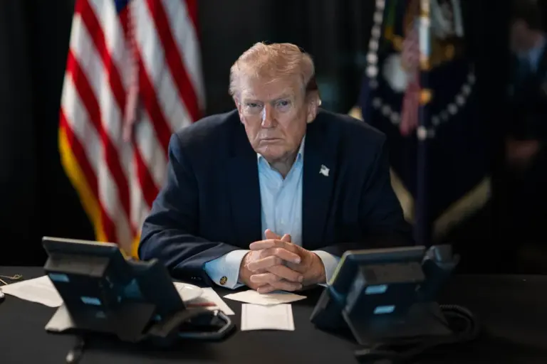 Trump diz que pedirá a Xi Jinping para “abrir” a China