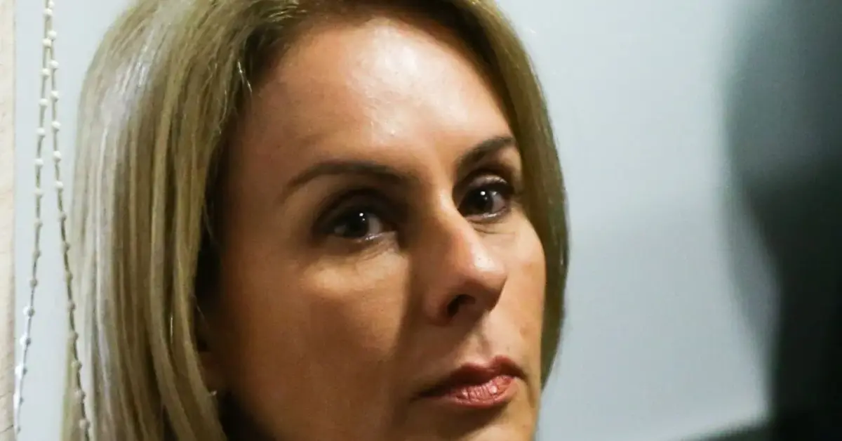 Relatório do Master preenchido por escritório de Viviane desaparece da CGU