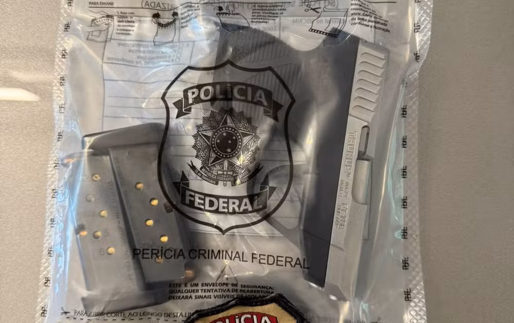 PF apreende arma em endereço de “Sicário” de Vorcaro