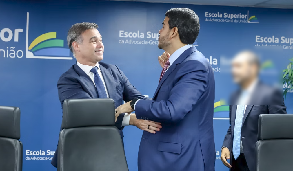 Mendonça: "O Brasil perde a oportunidade de ter um grande Ministro do Supremo"