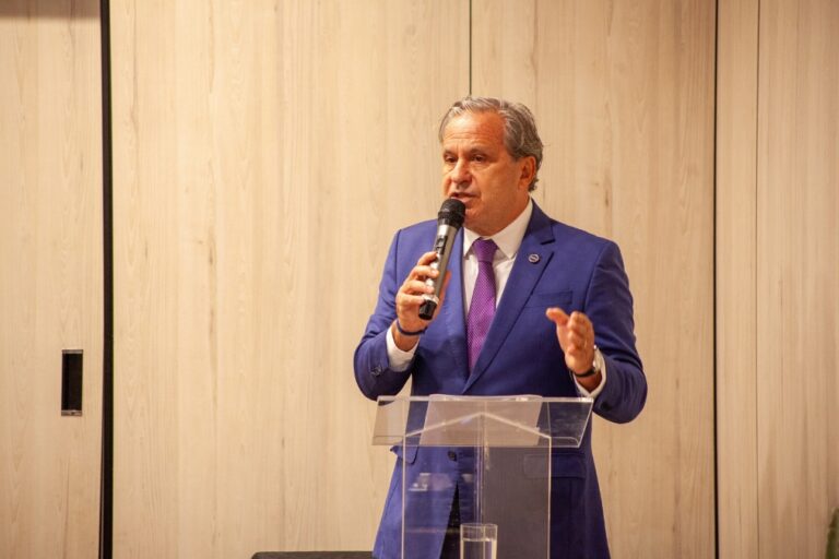 Ministro do Empreendedorismo deixa cargo após 18 dias no governo
