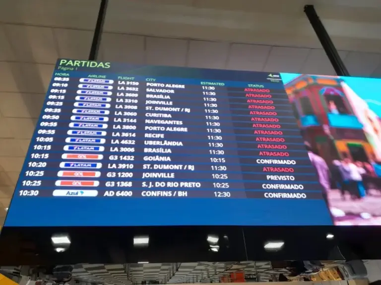 Caos em SP: Falha técnica paralisa voos em Congonhas e Guarulhos