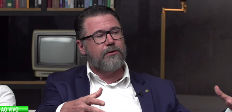 Conselho de Ética aprova suspensão de Marcos Pollon