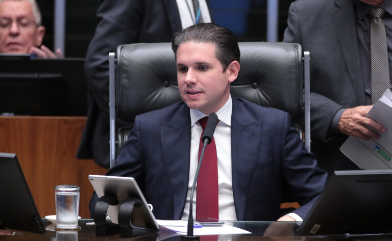 Motta indica resistência à CPI do Banco Master