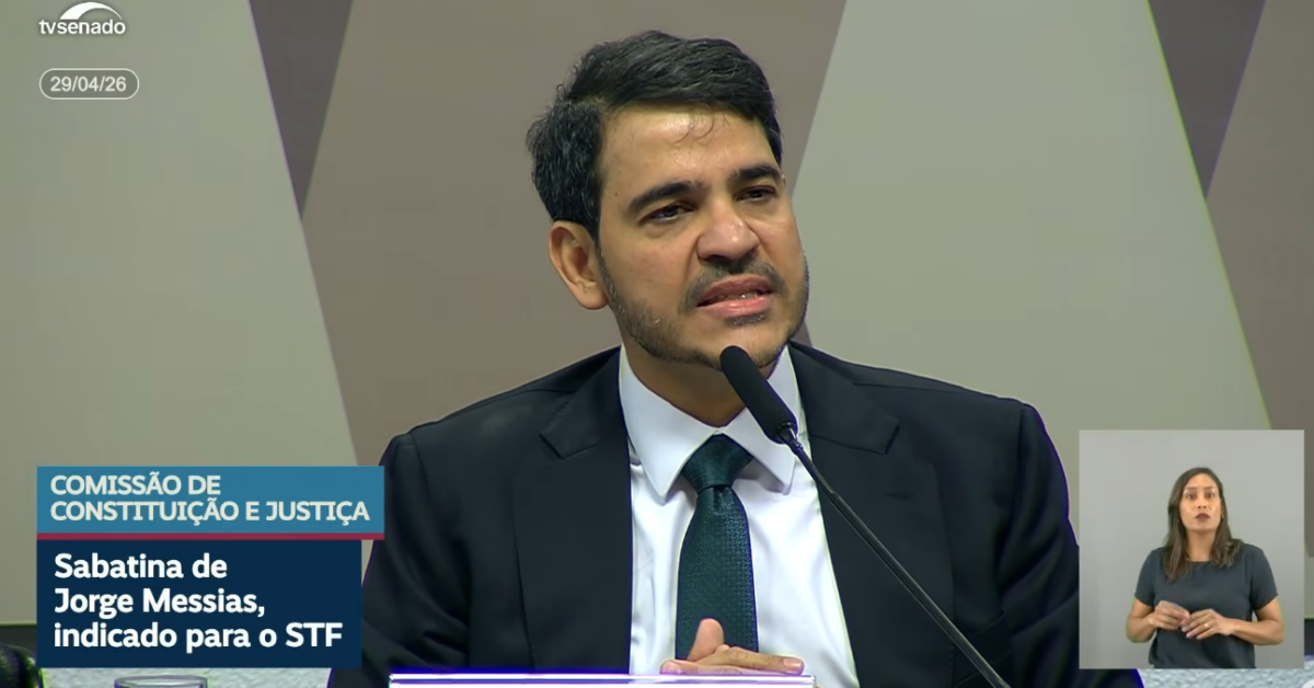 Messias a Flávio: Discussão sobre anistia 'é do ambiente político'