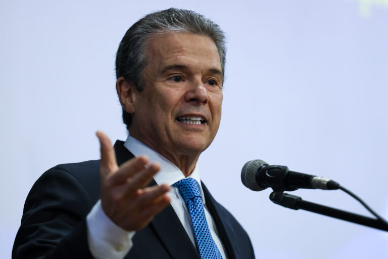 Ministro da Agricultura afirma que Brasil seguirá exportando carne para a Europa
