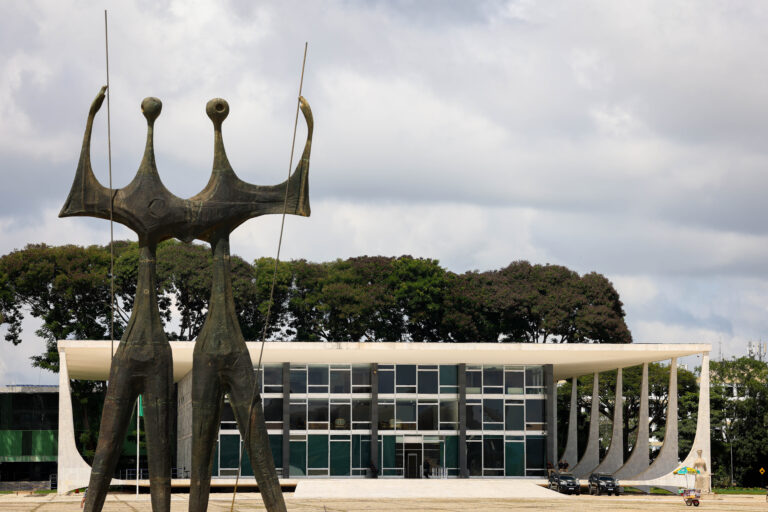 STF já tem dois votos contra flexibilização da Ficha Limpa