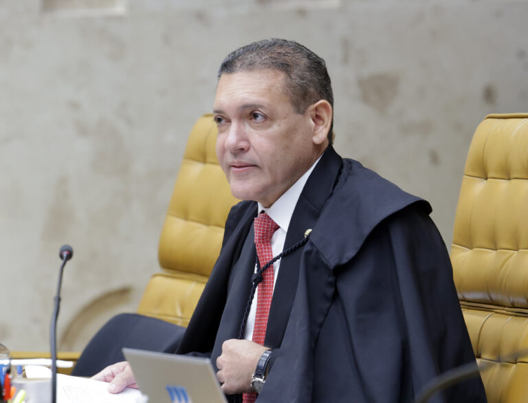 Vieira e Girão pedem afastamento de Nunes Marques de ação sobre CPI do Master