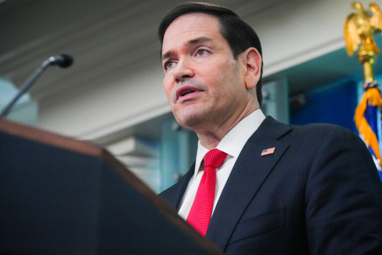 Urgente: Rubio exclui Brasil de lista de países “amigáveis” aos EUA
