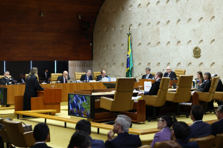 STF julga hoje recursos de big techs sobre responsabilização das redes