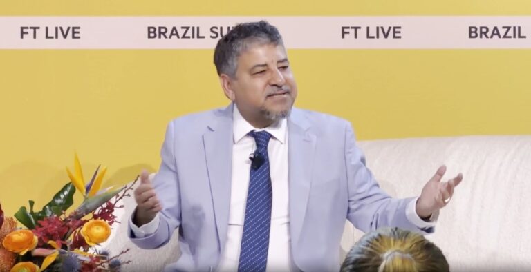 Urgente: Vice do PT cogita retirar 150 bi do Bolsa Família e do BPC