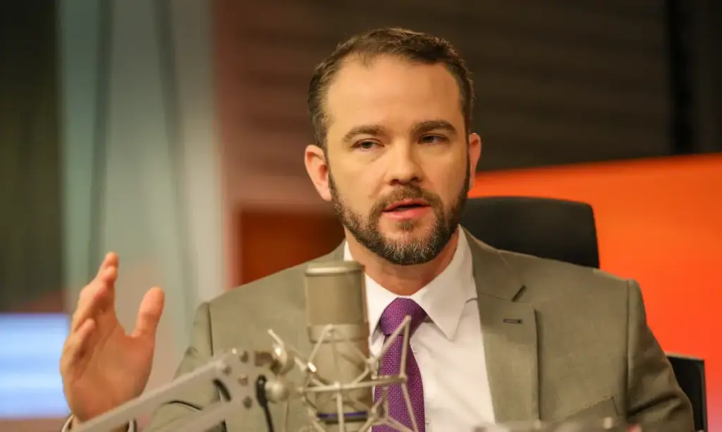 Dario Durigan - Governo prepara Desenrola para informais e adimplentes