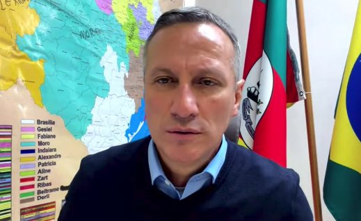 Sanderson: Flávio precisa vencer ou país enfrentará caos nunca antes presenciado