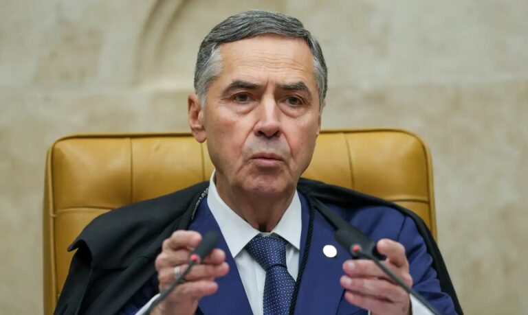 Barroso diz que decretos de Lula para plataformas “não se aproximam de censura”