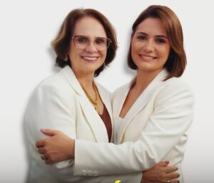 Damares deixa campanha de Flávio, sem nunca ter entrado