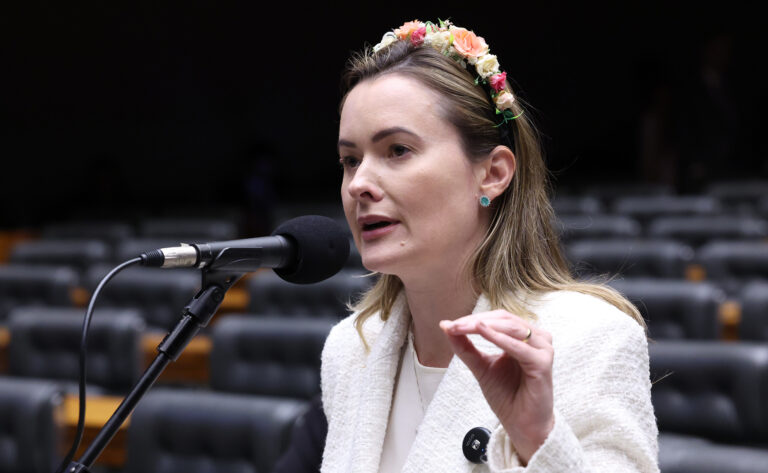 Câmara acelera tramitação de projeto que busca barrar demarcações indígenas em SC