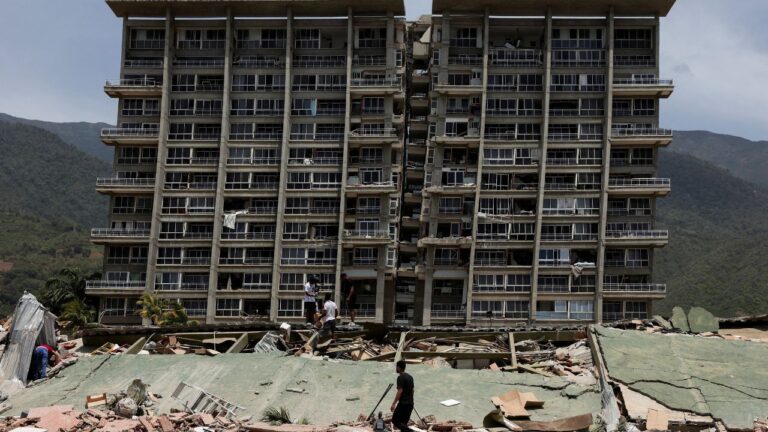 Número de mortos por terremotos na Venezuela se aproxima de 1.500