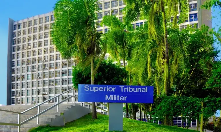 STM rejeita recurso de Bolsonaro contra vice-presidente da Corte