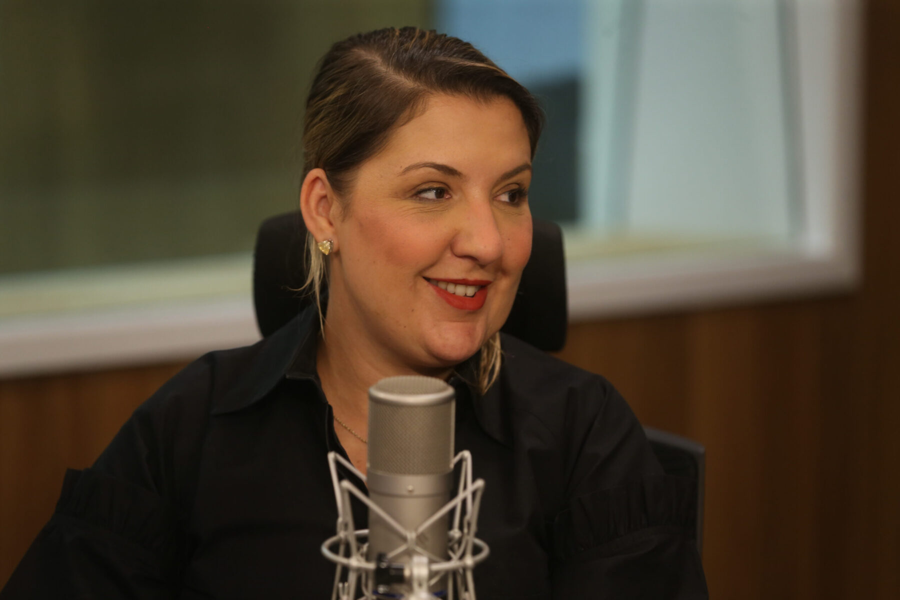 Daniella Marques se junta à pré-campanha de Flávio