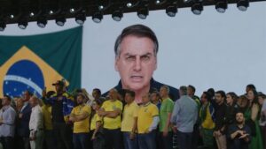 Defesa de Flávio pede ao TSE rejeição de ação contra ‘Bolsonaro de IA’