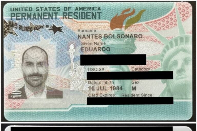 Urgente: Eduardo Bolsonaro obtém green card