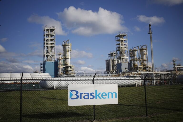 Banco Safra vai à Justiça contra a venda da Braskem à IG4