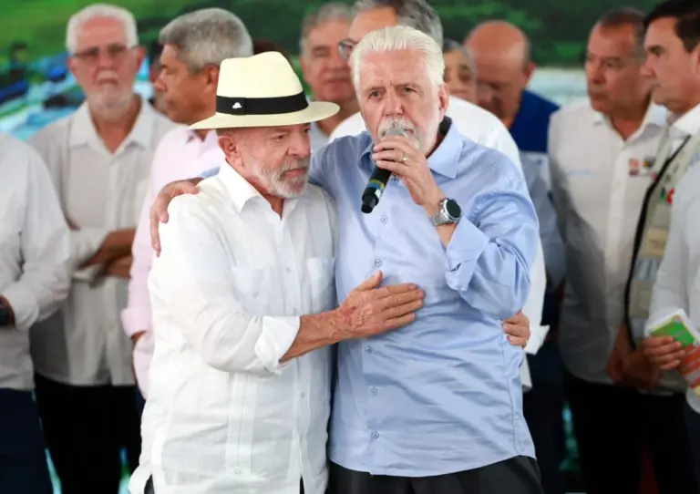 AtlasIntel: 61,2% dizem que caso Jaques Wagner prejudica candidatura de Lula
