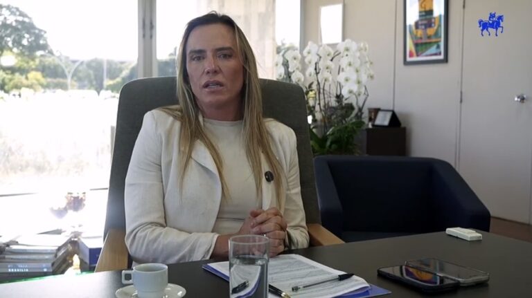 Saída de Michelle poderia ser vista como “divisão”, diz Celina Leão
