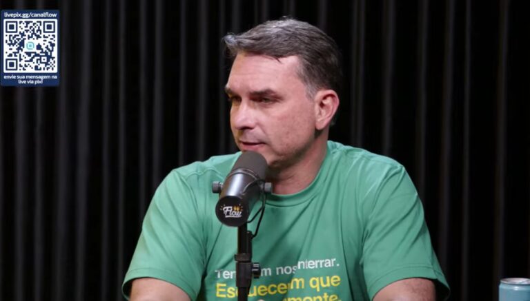 “Querem dificultar a defesa”, diz Flávio sobre restrições a Bolsonaro