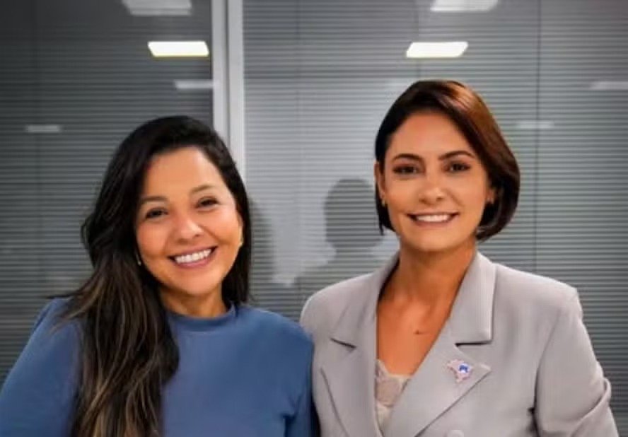 Priscila Costa e Michelle Bolsonaro