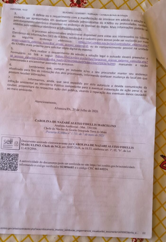 Notificação entregue pelo ICMBio à Anna Luiza Oliveira, neta de Pedro Coco. Foto: Reprodução.