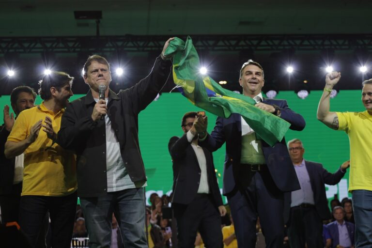 Flávio é oficializado candidato: “Responsabilidade que meu nome carrega”