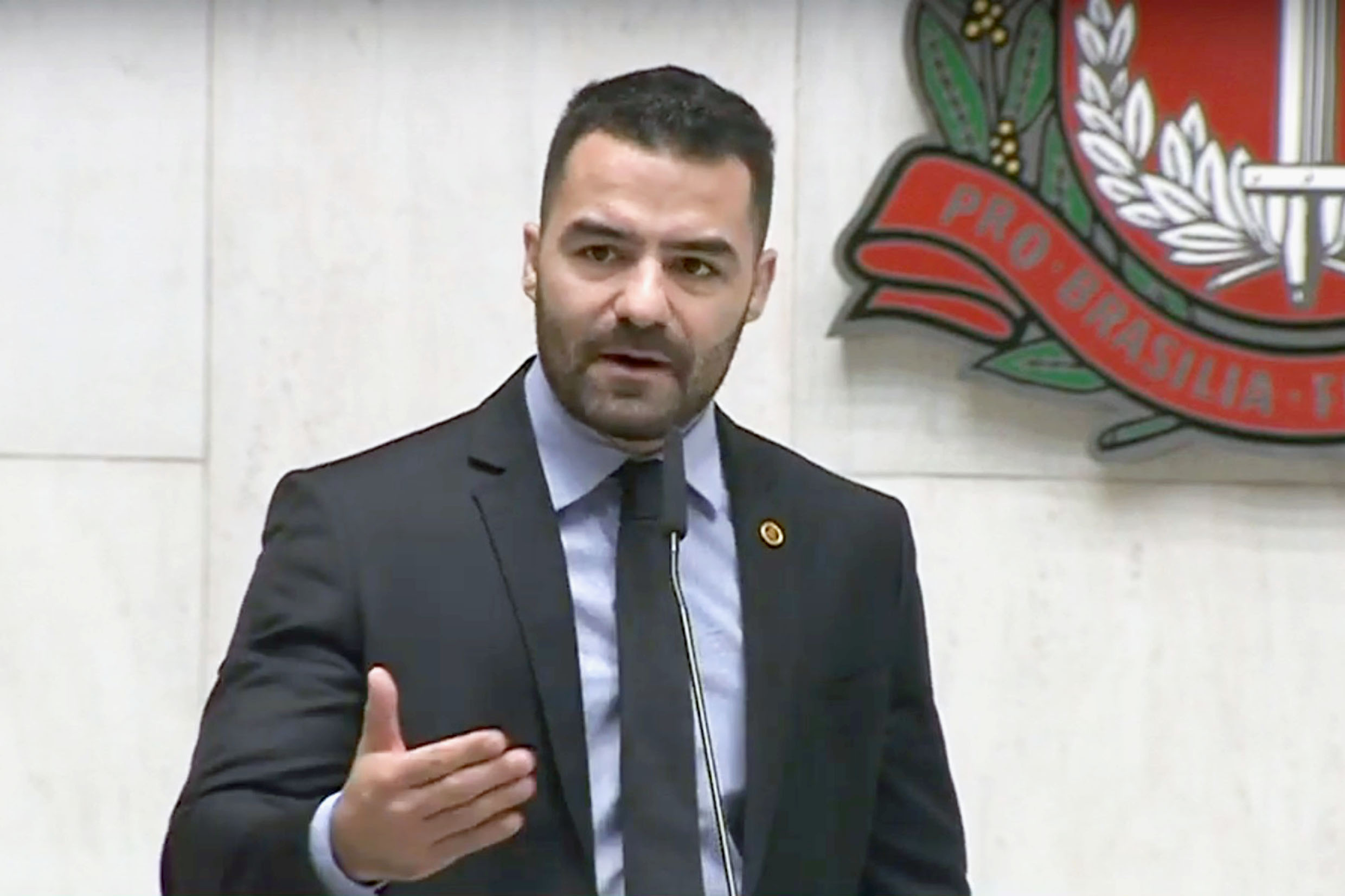 Moraes nega pedido de 'Mamãe Falei' para anular cassação