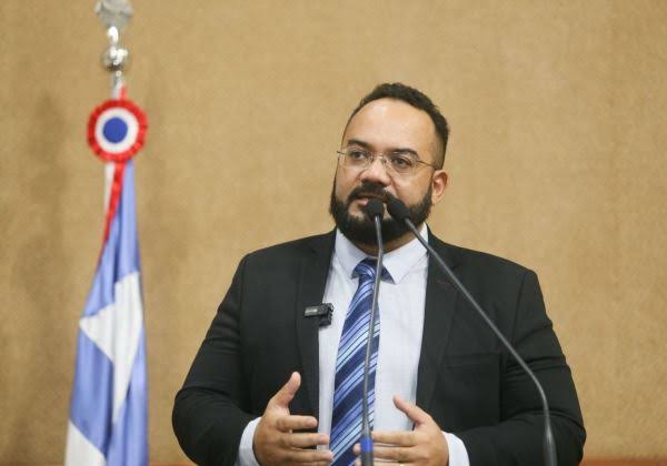 PL aciona Justiça contra contratos bilionários da Secom da Bahia